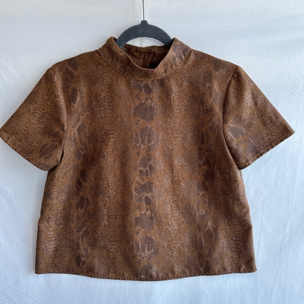Zara Snakeskin Print Top Mock Neck Short Sleeve Brown Medium Retro Chic Grunge